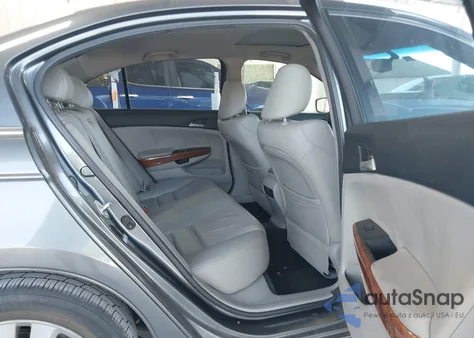 2011 Honda Accord 2.4 Ex-L z USA, uszkodzony, nr VIN 1HGCP2F87BA079196